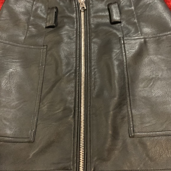 Topshop Faux Leather Mini Skirt - Picture 3 of 5